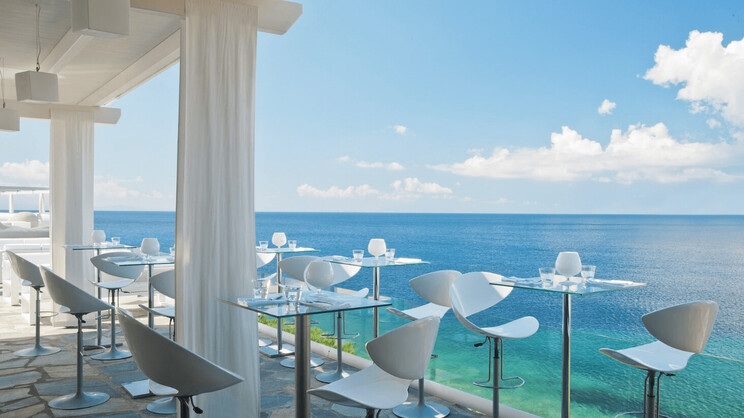 Petasos Beach Resort & Spa